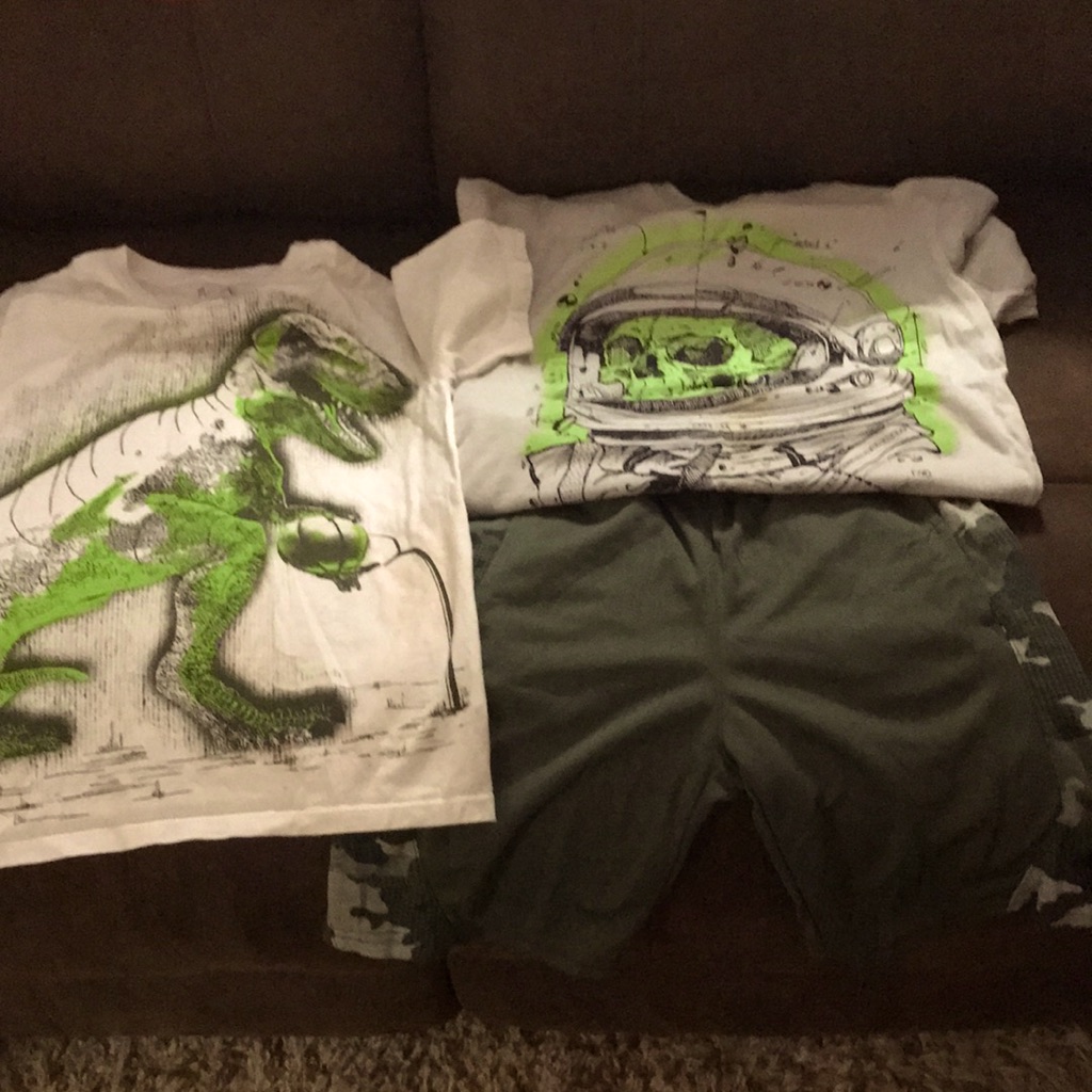 Children Place Two Boys Tee Shirts And Matching Short